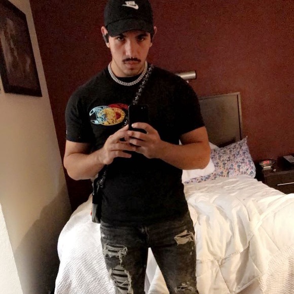 Meet your Posher, Running - Picture 3 of 6